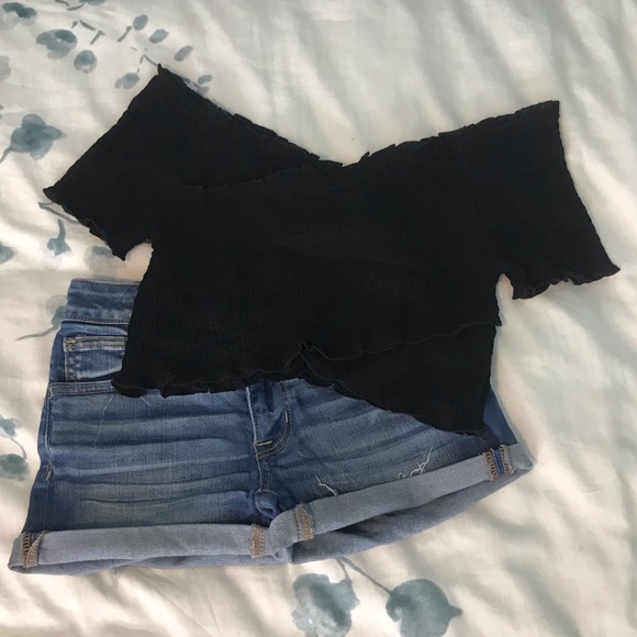 Off the shoulder crop top - Picture 2 of 2